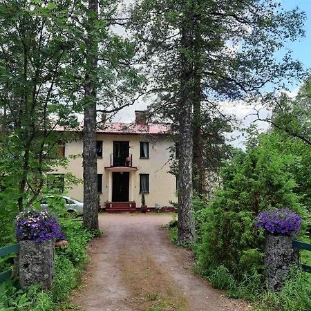 Peaceful Pernaja Bed & Breakfast Garpgard Eksteriør bilde